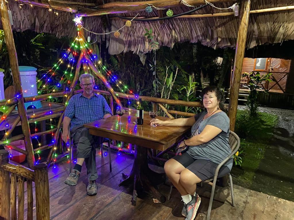 Auberge de jeunesse Casa De La Iguana à Lívingston Extérieur photo